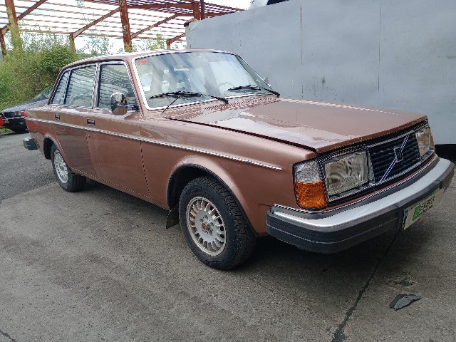 VOLVO 244 (EXPLOSIÓN) 2.1 G GL (1979)