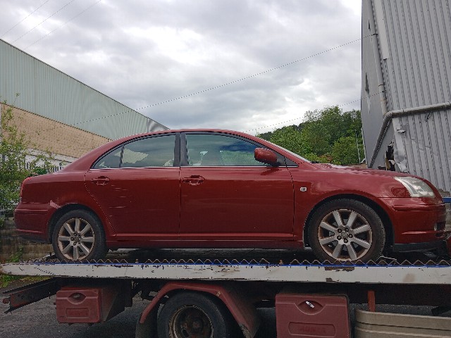 TOYOTA AVENSIS (IZZ-FE) 1.8 G (T25) 129CV (2003-2008) 95KW (2006)