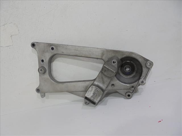 Embellecedor Soporte Radiador para Piaggio Mp3