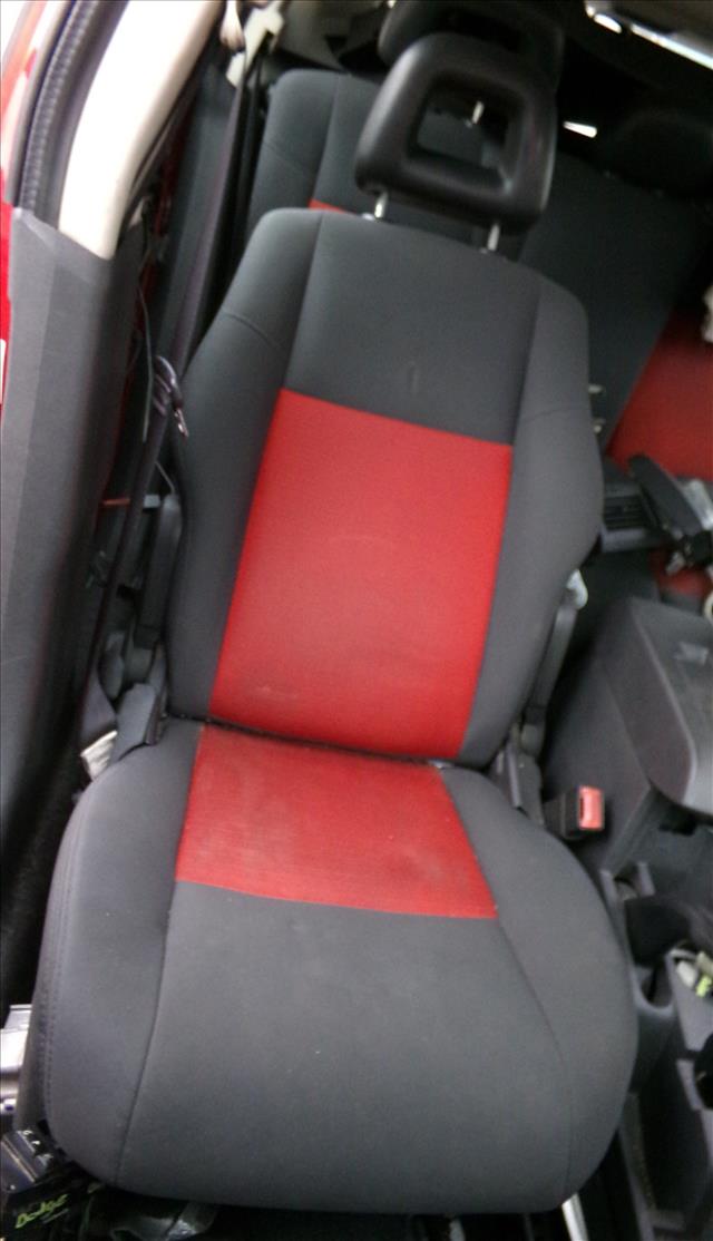 Asiento Delantero Derecho