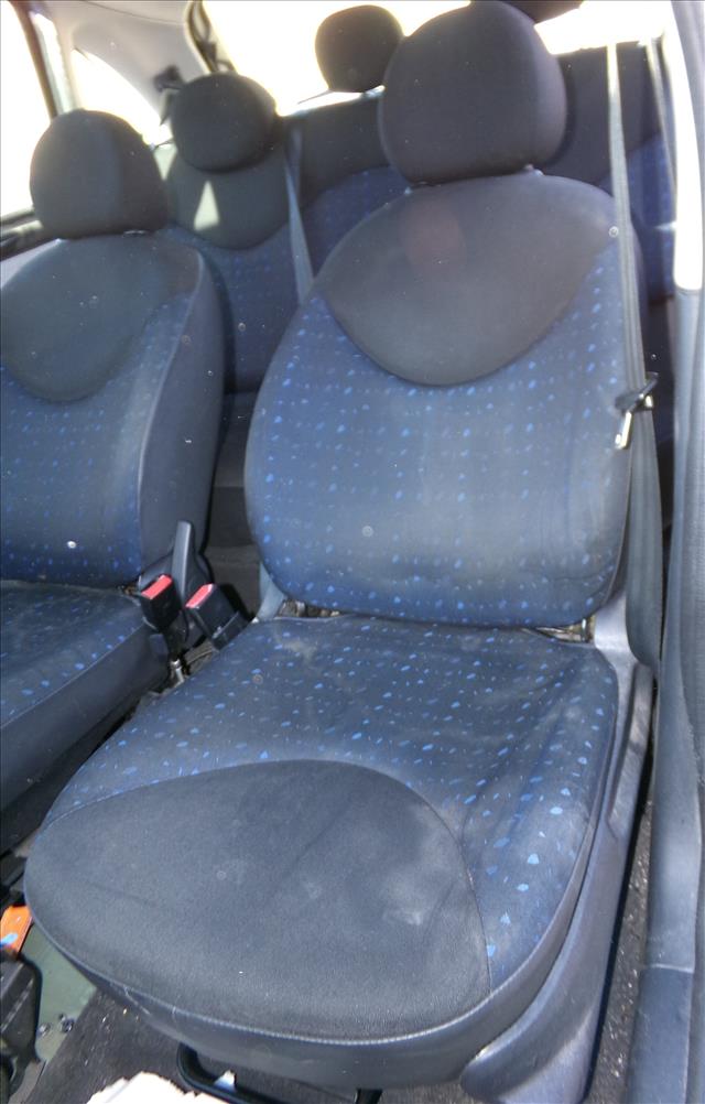 Asiento Delantero Izquierdo