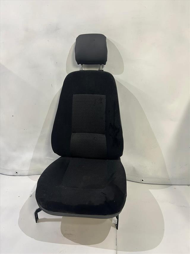 Asiento Delantero Izquierdo