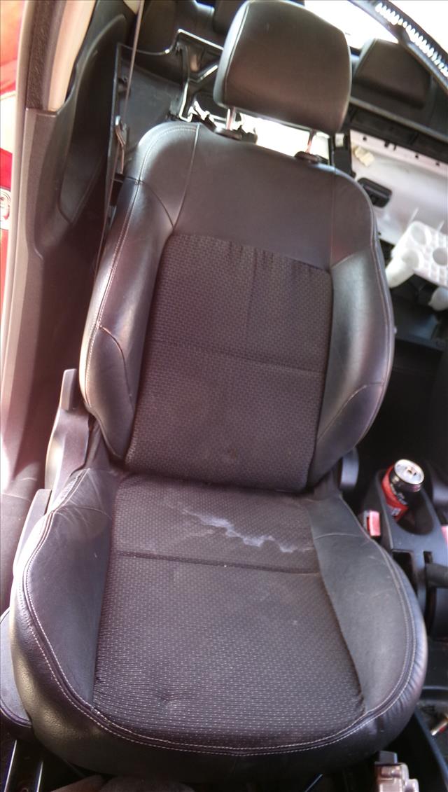 Asiento Delantero Derecho