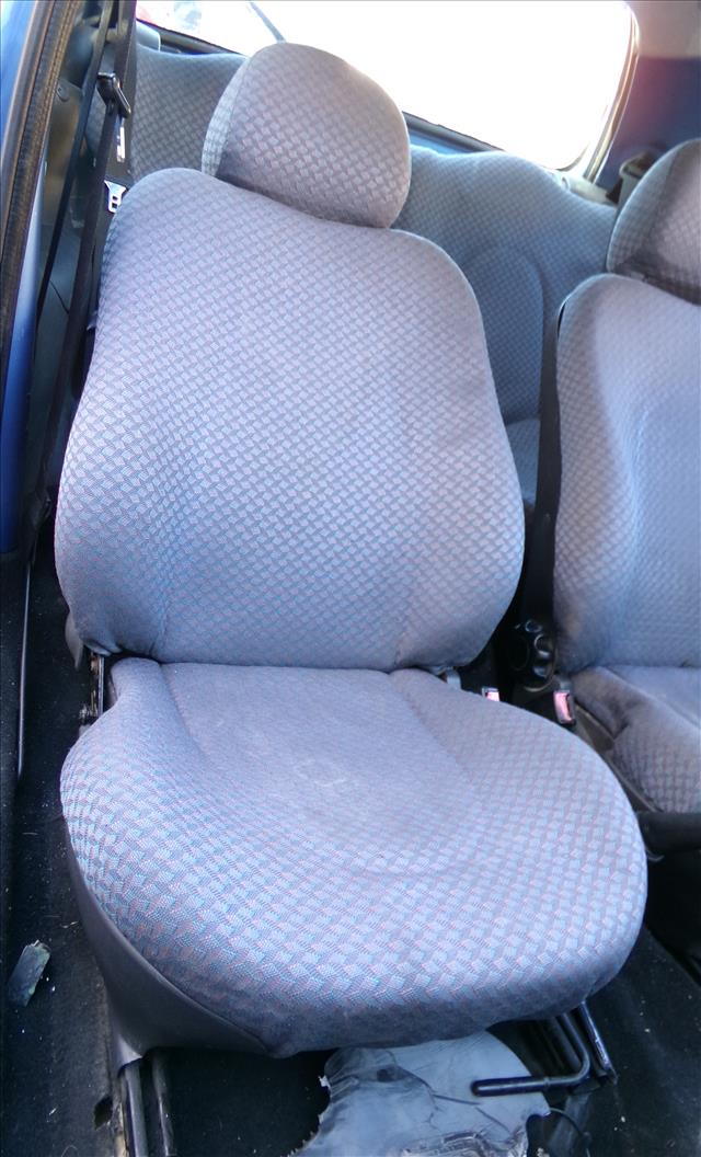 Asiento Delantero Derecho