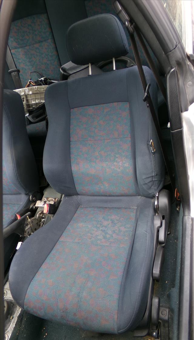 Asiento Delantero Izquierdo