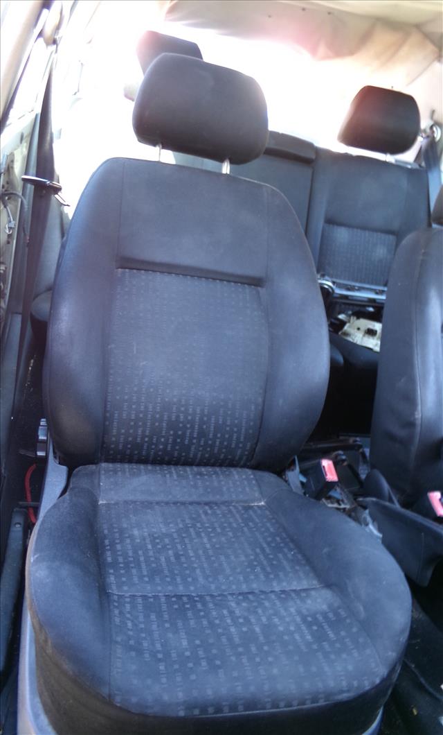 Asiento Delantero Derecho