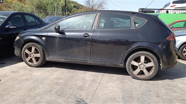 Cerradura porton trasero seat leon Recambios y accesorios de coches de  segunda mano